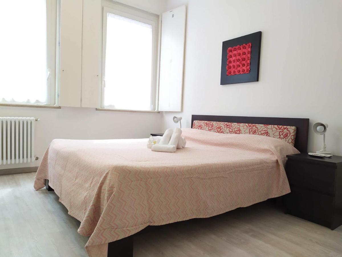 Il Duomo Bed and Breakfast Cesena Exteriör bild